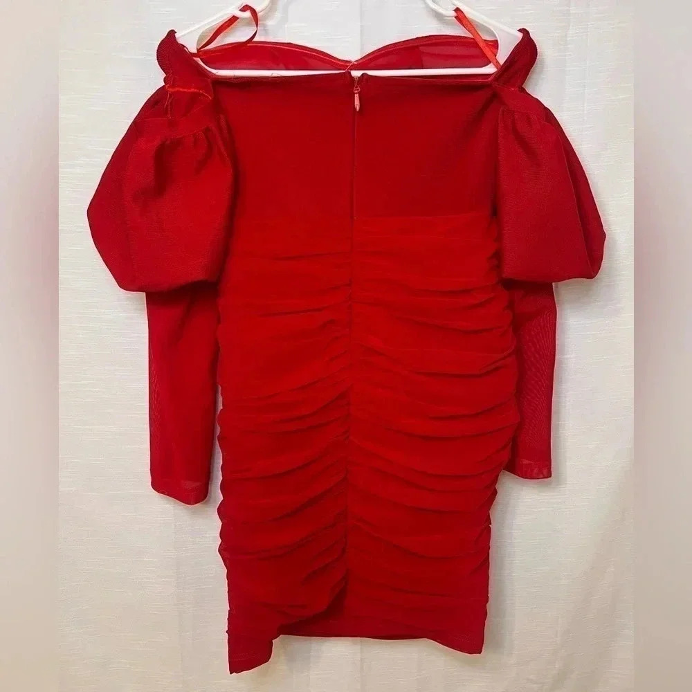 Olivia Mark – Lantern Sleeve Ruched Off Shoulder Bodycon Dress - Picture 7 of 15